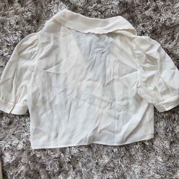 *sold* Aritzia new solitaire blouse S - Picture 3 of 4